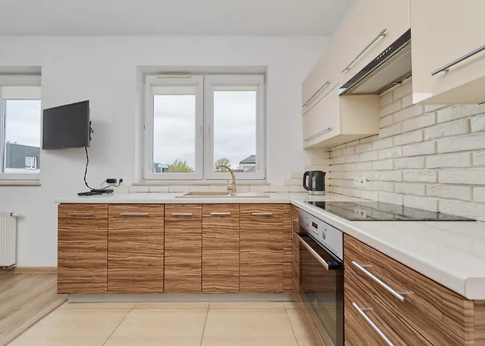 Comfortable & Cozy With Balcony - Klimasa By Renters * Wrocław